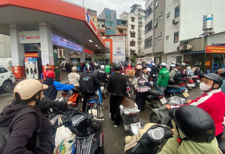 Mức giá xăng dầu mới áp dụng từ ngày 14/3